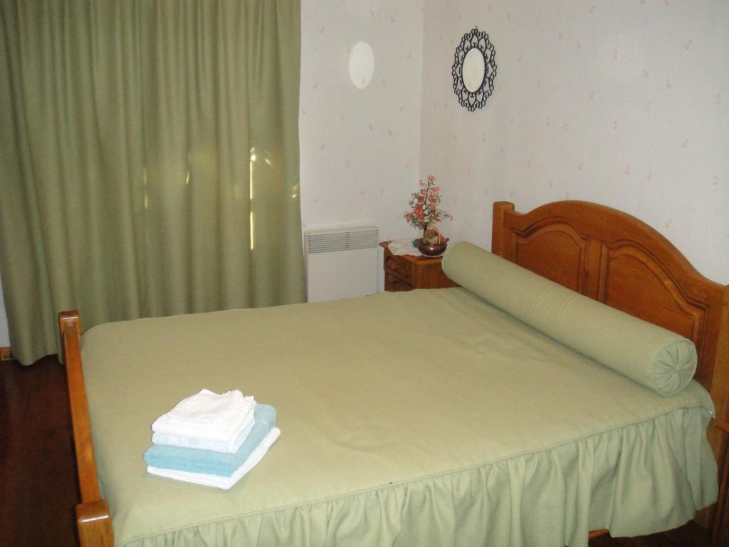 Chambres D'Hotes & Champagne Douard La Chapelle-Monthodon Exterior foto