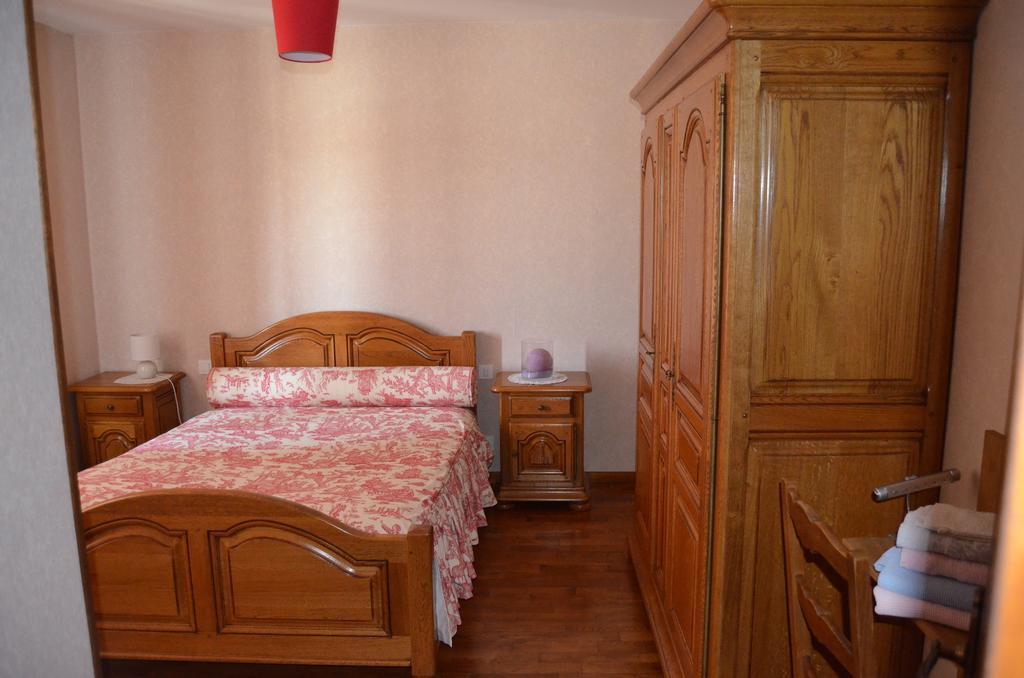 Chambres D'Hotes & Champagne Douard La Chapelle-Monthodon Exterior foto
